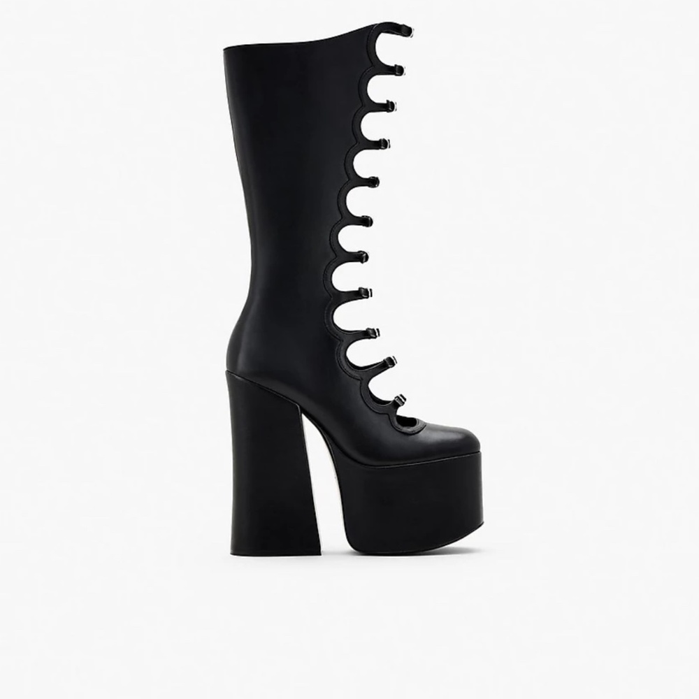 The KiKi knee high boots
